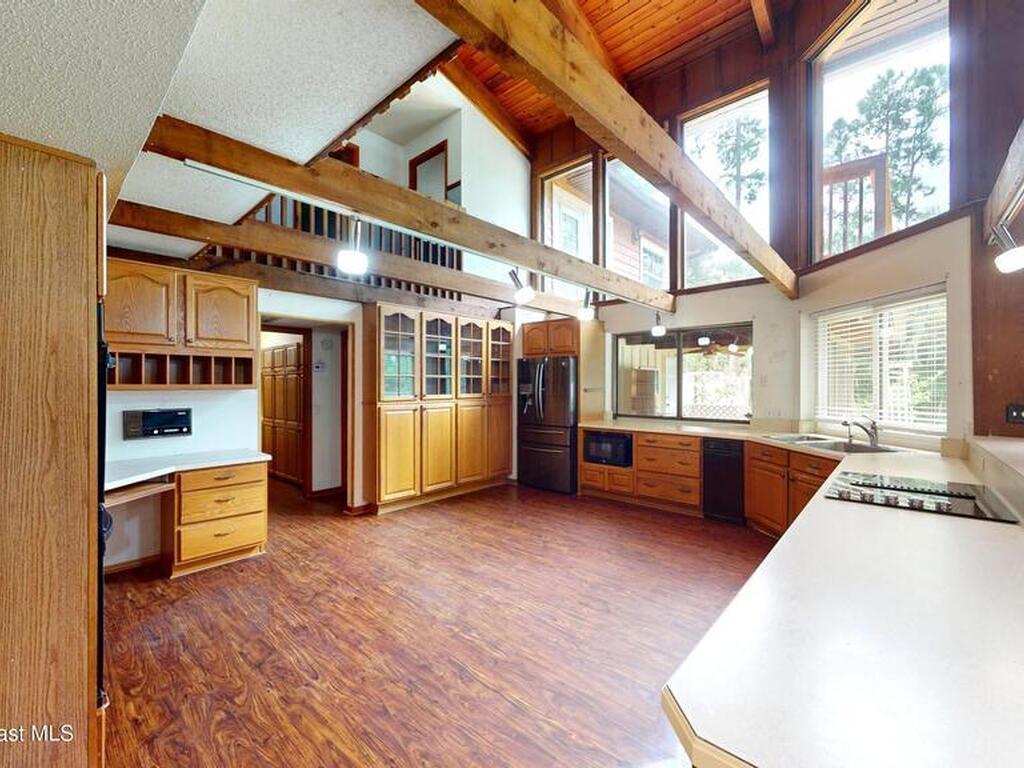 8001 Sugar Pine Drive, Melbourne, FL 32904