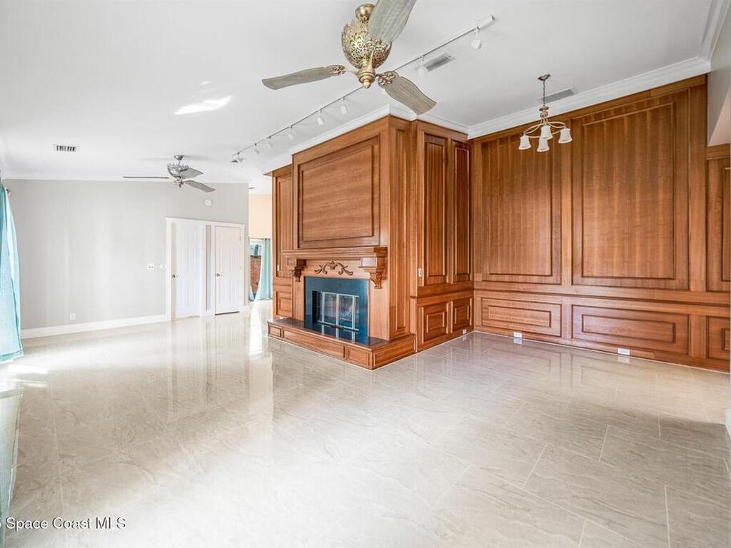 2195 S Courtenay Parkway, Merritt Island, FL 32952