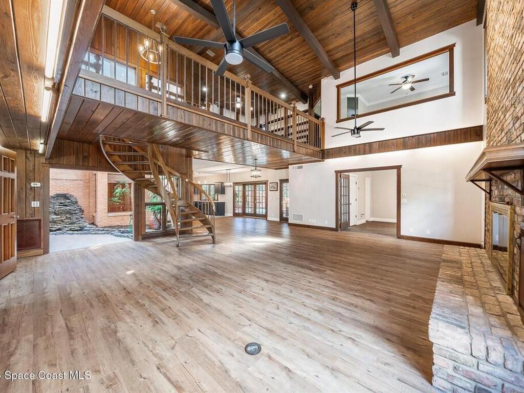 2195 S Courtenay Parkway, Merritt Island, FL 32952