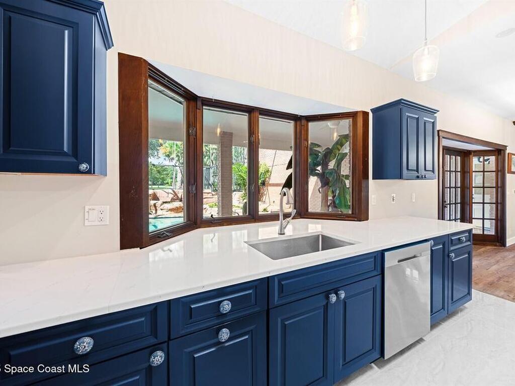 2195 S Courtenay Parkway, Merritt Island, FL 32952