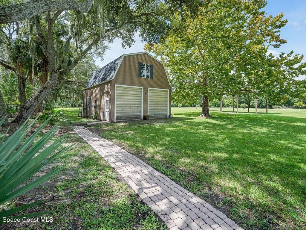 2195 S Courtenay Parkway, Merritt Island, FL 32952