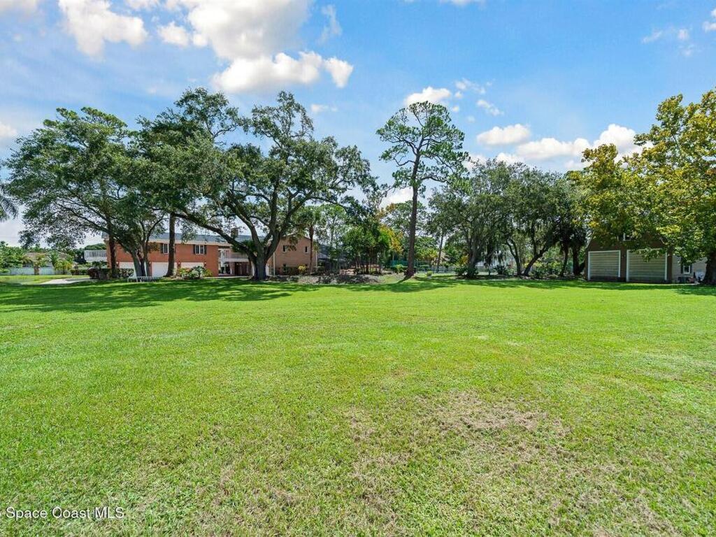 2195 S Courtenay Parkway, Merritt Island, FL 32952