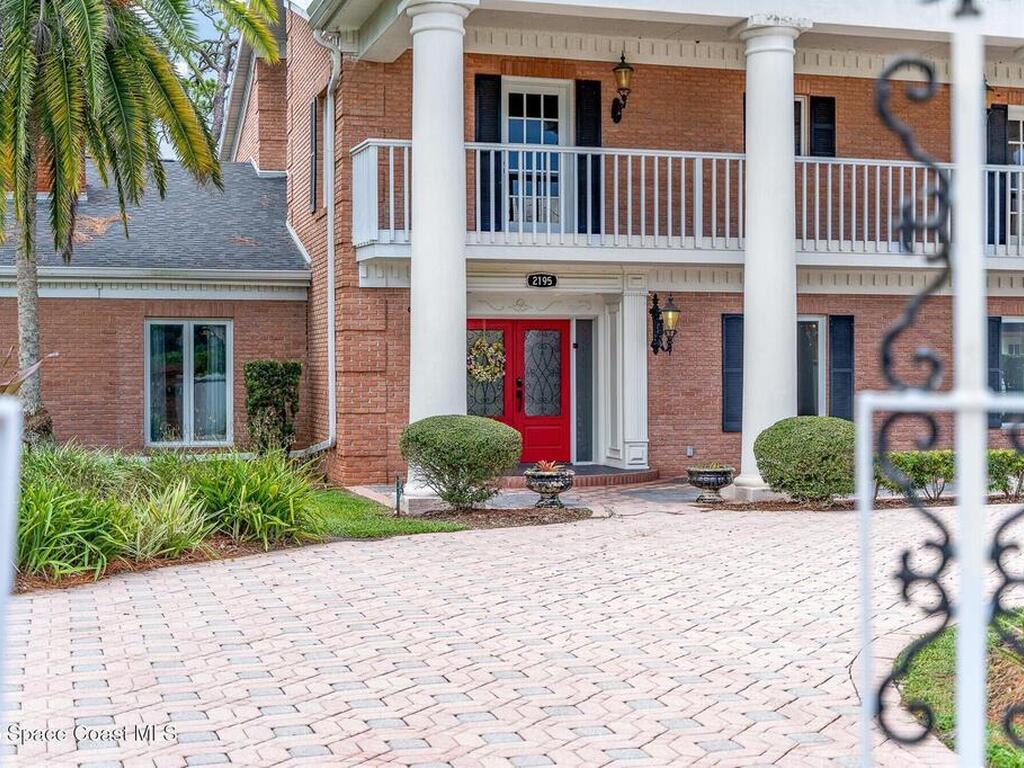 2195 S Courtenay Parkway, Merritt Island, FL 32952