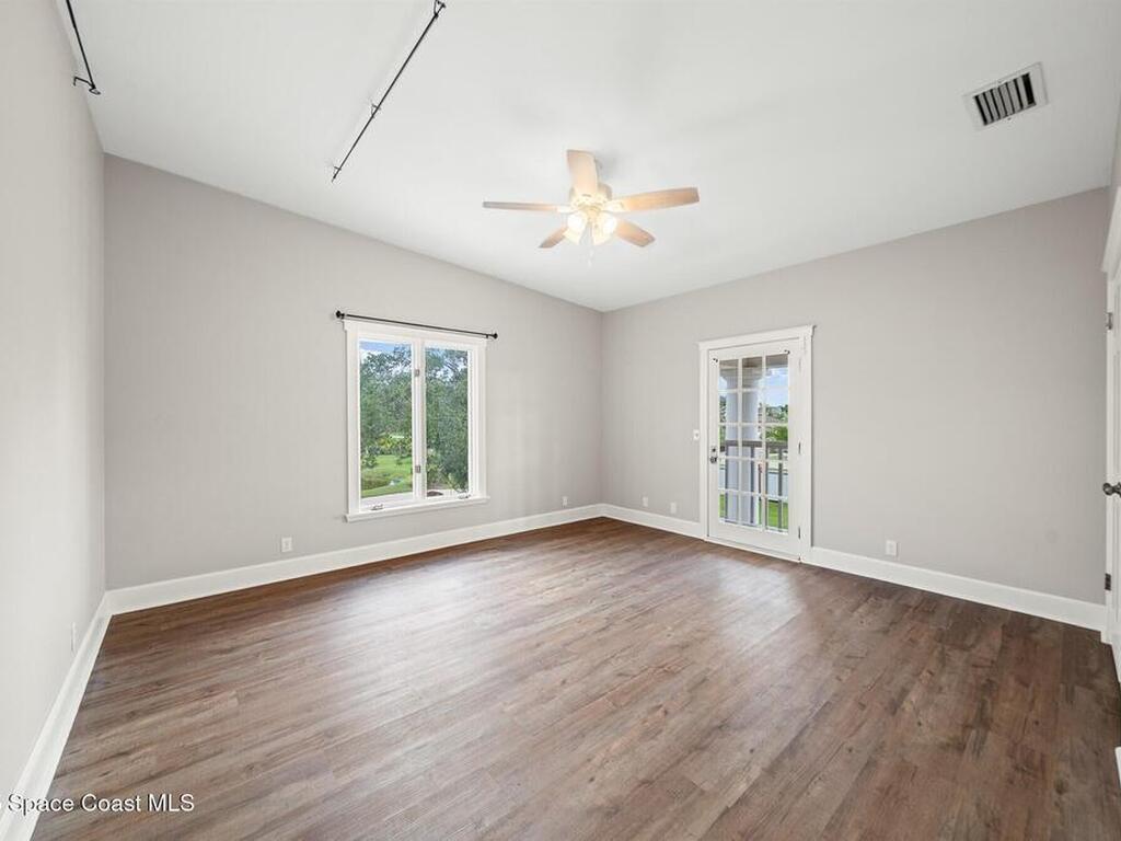 2195 S Courtenay Parkway, Merritt Island, FL 32952