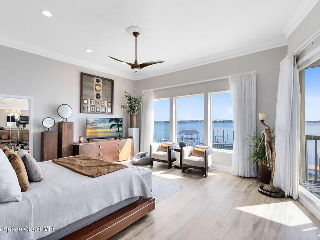 2636 N Indian River Drive, Cocoa, FL 32922