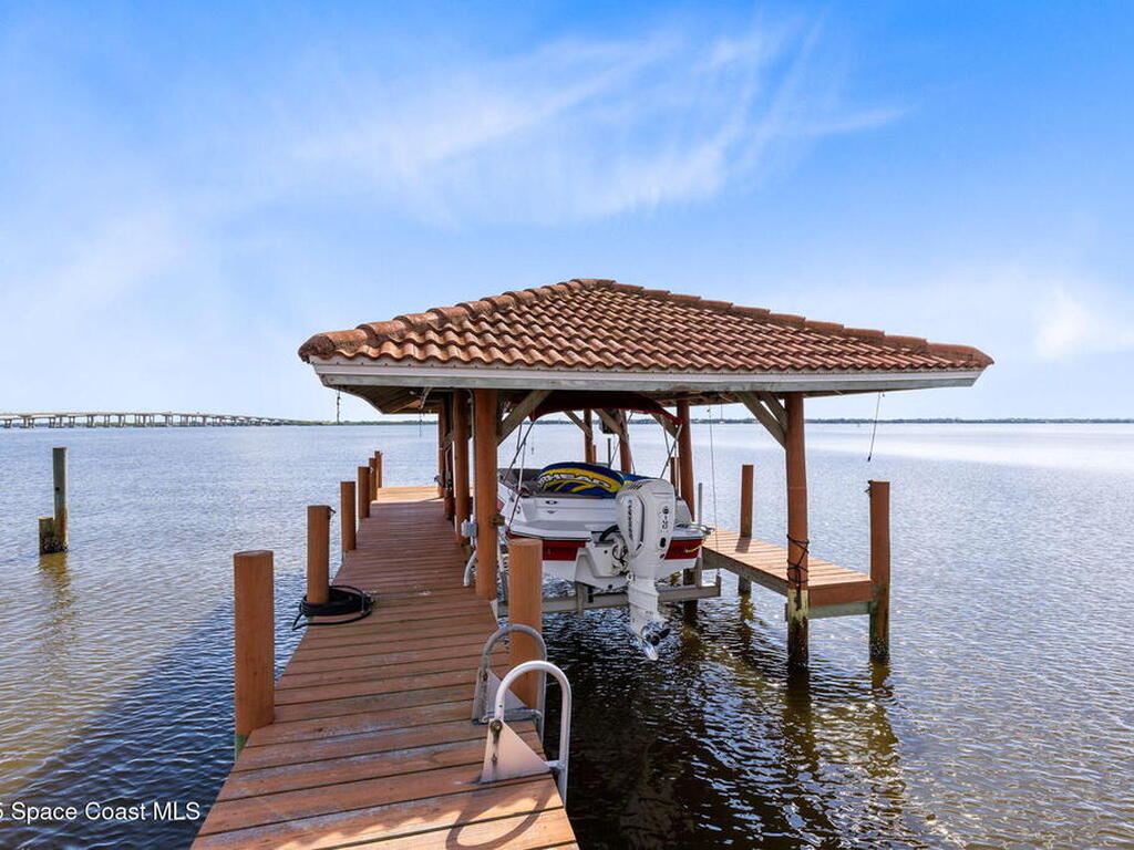 2636 N Indian River Drive, Cocoa, FL 32922