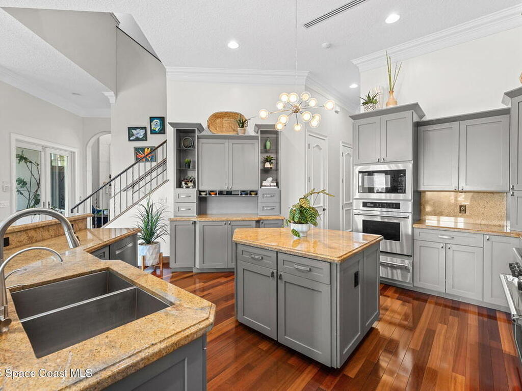 327 Lansing Island Drive, Indian Harbour Beach, FL 32937