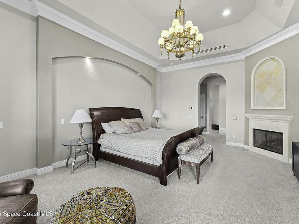 327 Lansing Island Drive, Indian Harbour Beach, FL 32937