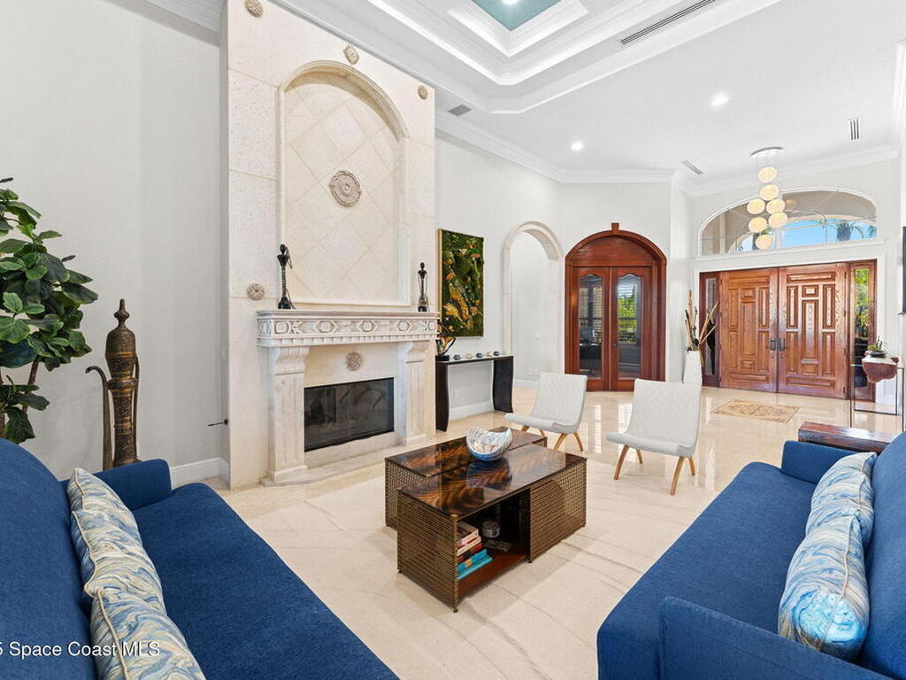 327 Lansing Island Drive, Indian Harbour Beach, FL 32937