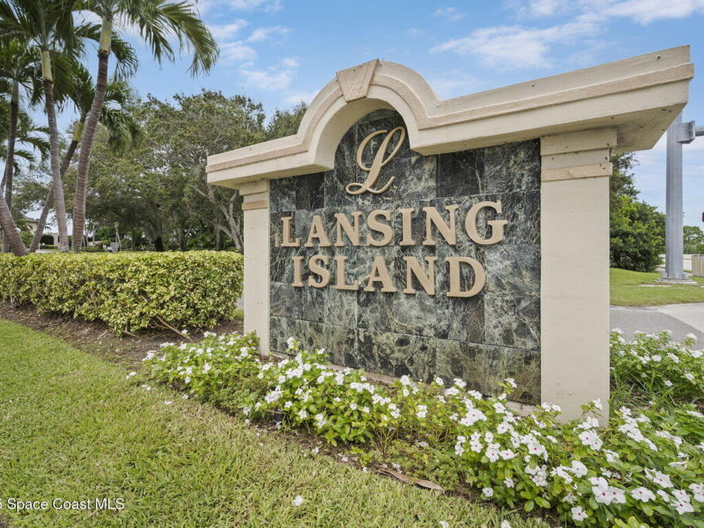 142 Lansing Island Drive, Indian Harbour Beach, FL 32937