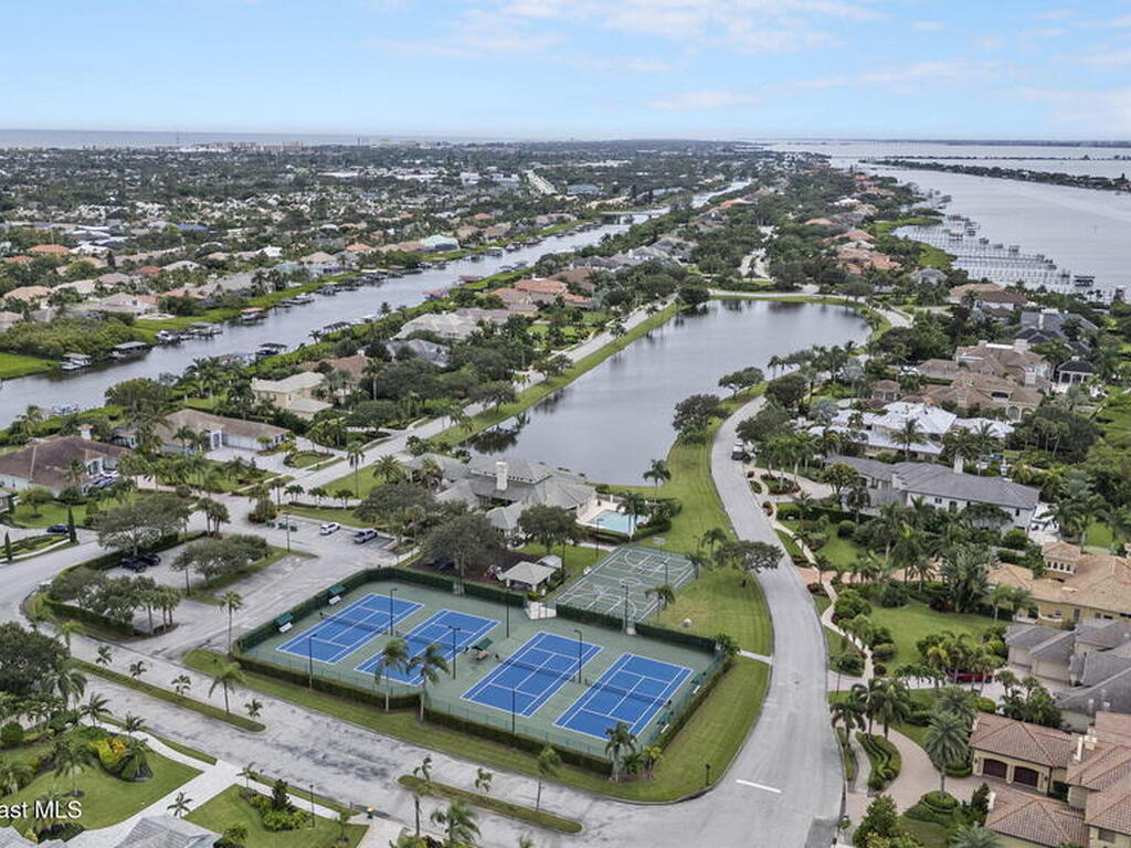 142 Lansing Island Drive, Indian Harbour Beach, FL 32937