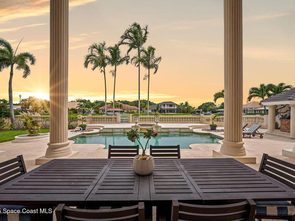 142 Lansing Island Drive, Indian Harbour Beach, FL 32937