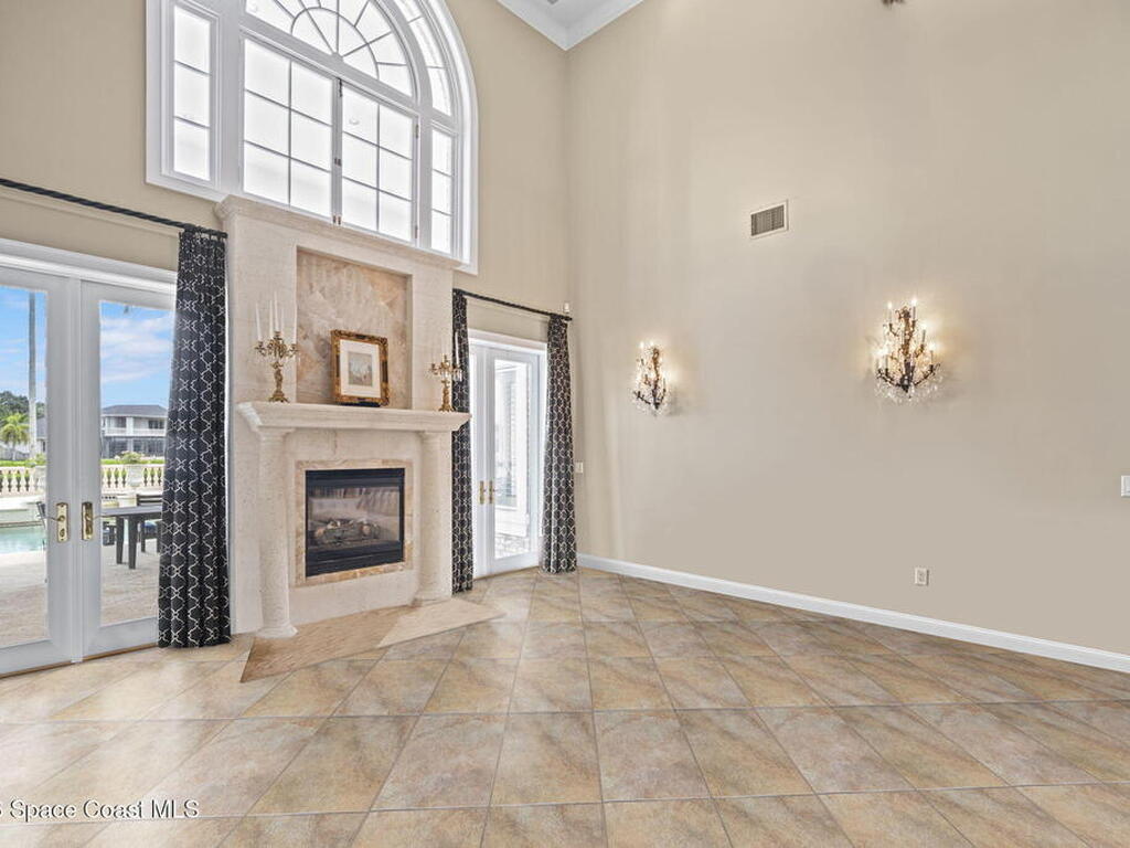 142 Lansing Island Drive, Indian Harbour Beach, FL 32937