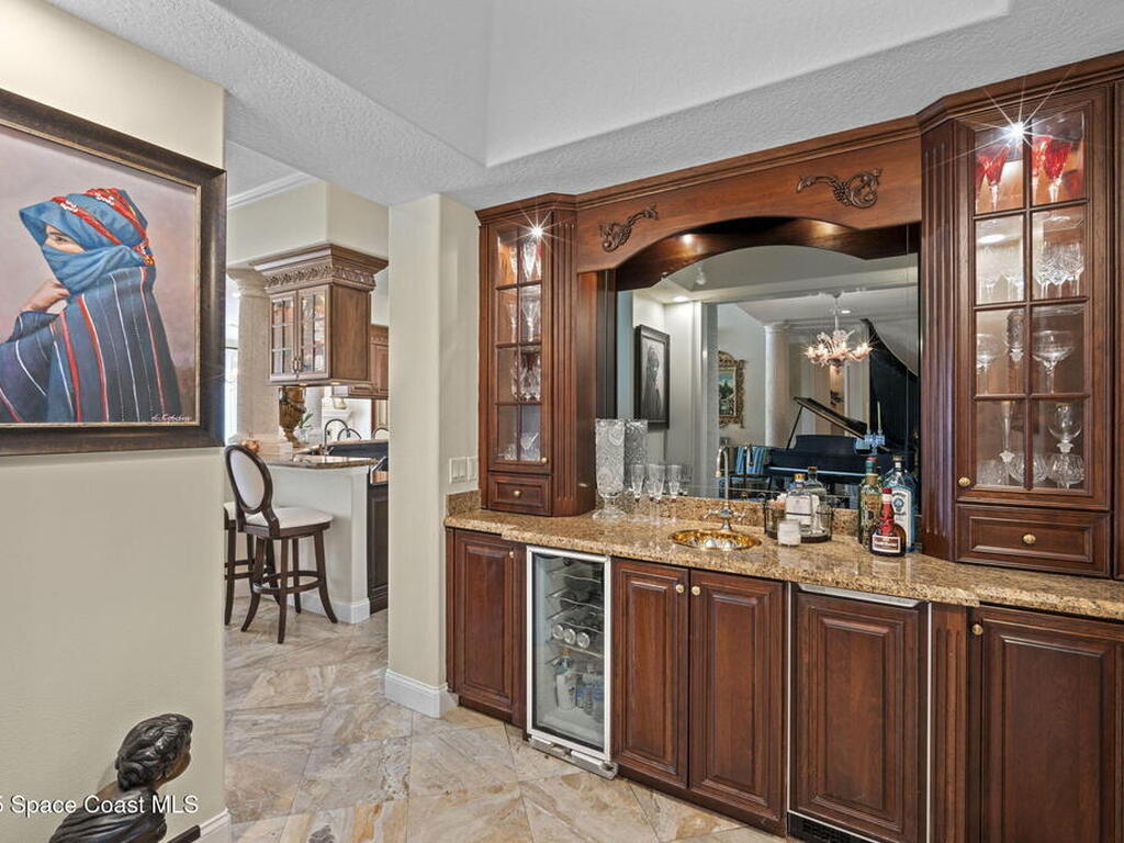 142 Lansing Island Drive, Indian Harbour Beach, FL 32937