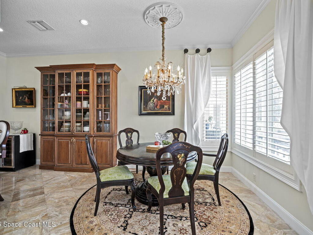 142 Lansing Island Drive, Indian Harbour Beach, FL 32937