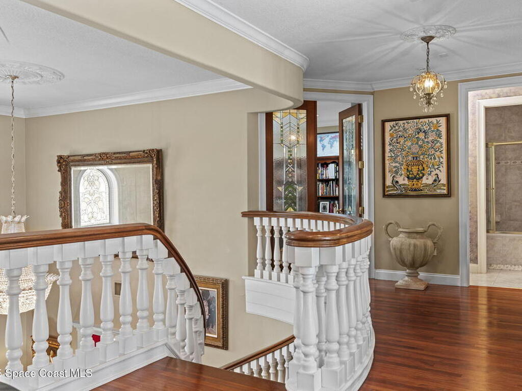 142 Lansing Island Drive, Indian Harbour Beach, FL 32937