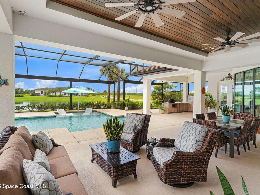 3709 Lake Adelaide Place, Rockledge, FL 32955