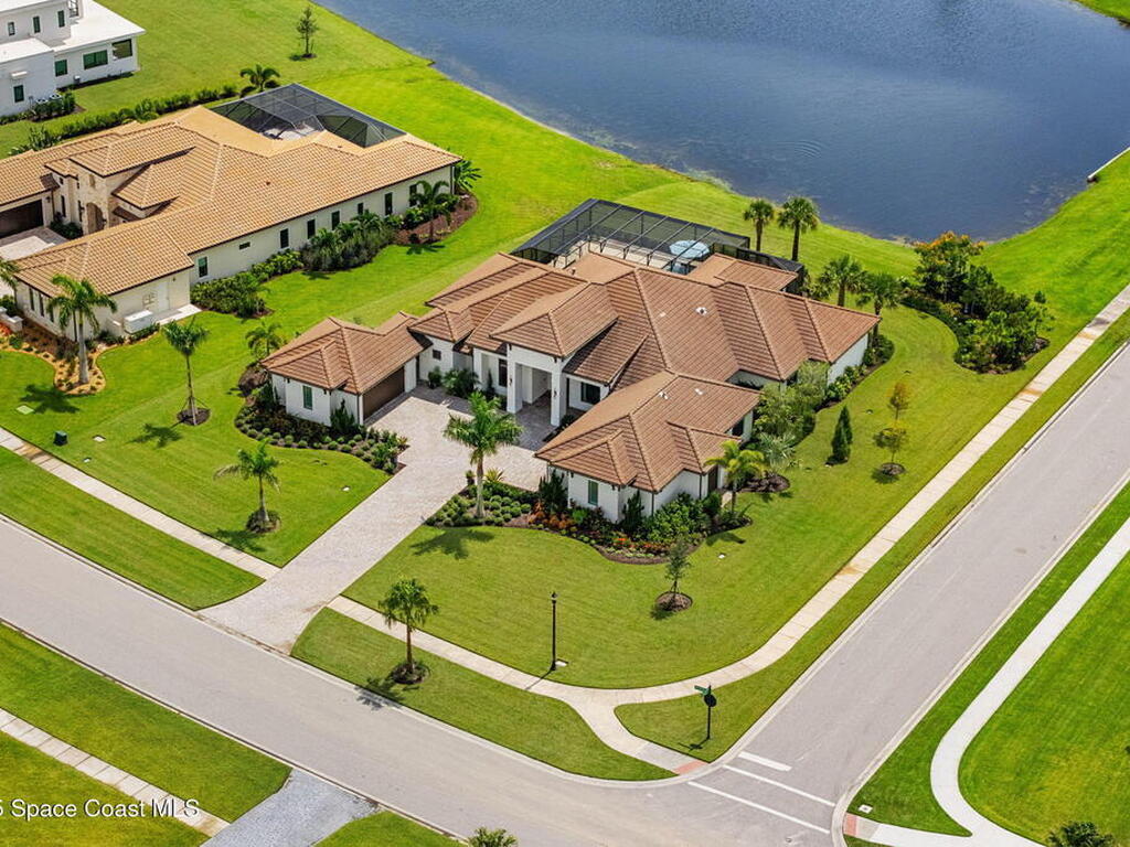 3709 Lake Adelaide Place, Rockledge, FL 32955