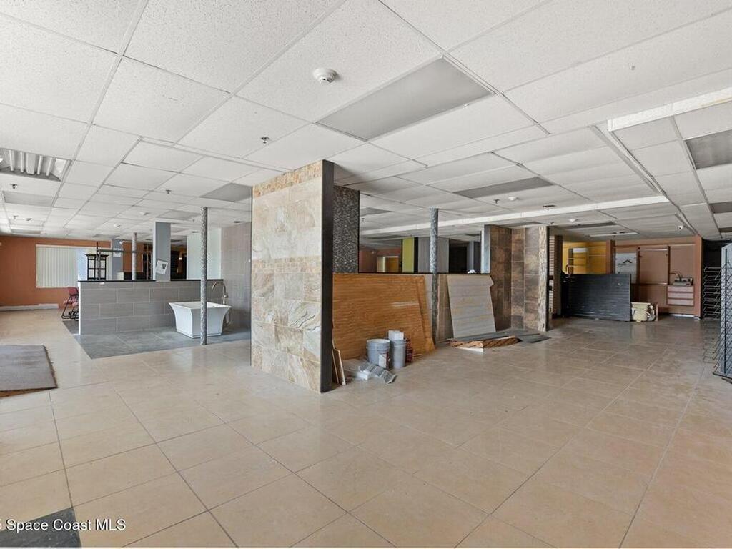 1050 W King Street, Cocoa, FL 32922