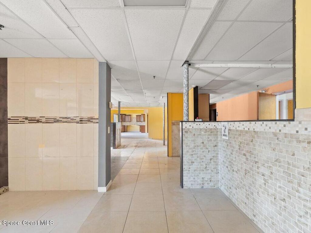 1050 W King Street, Cocoa, FL 32922