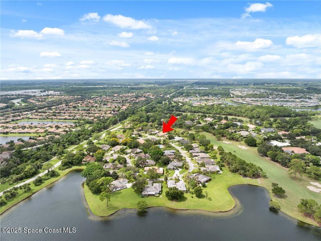 110 Prestwick Circle, Vero Beach, FL 32967
