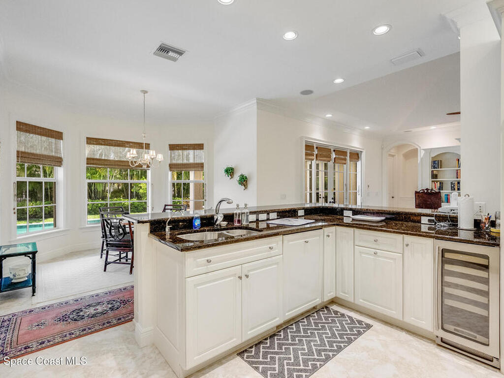 409 S Palm Island Circle, Indian River Shores, FL 32963