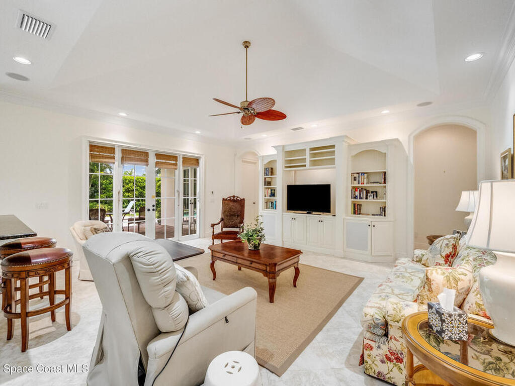 409 S Palm Island Circle, Indian River Shores, FL 32963