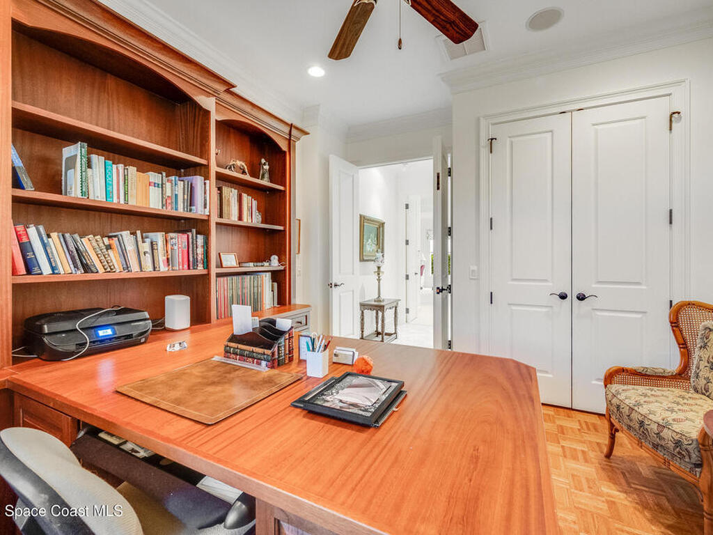 409 S Palm Island Circle, Indian River Shores, FL 32963