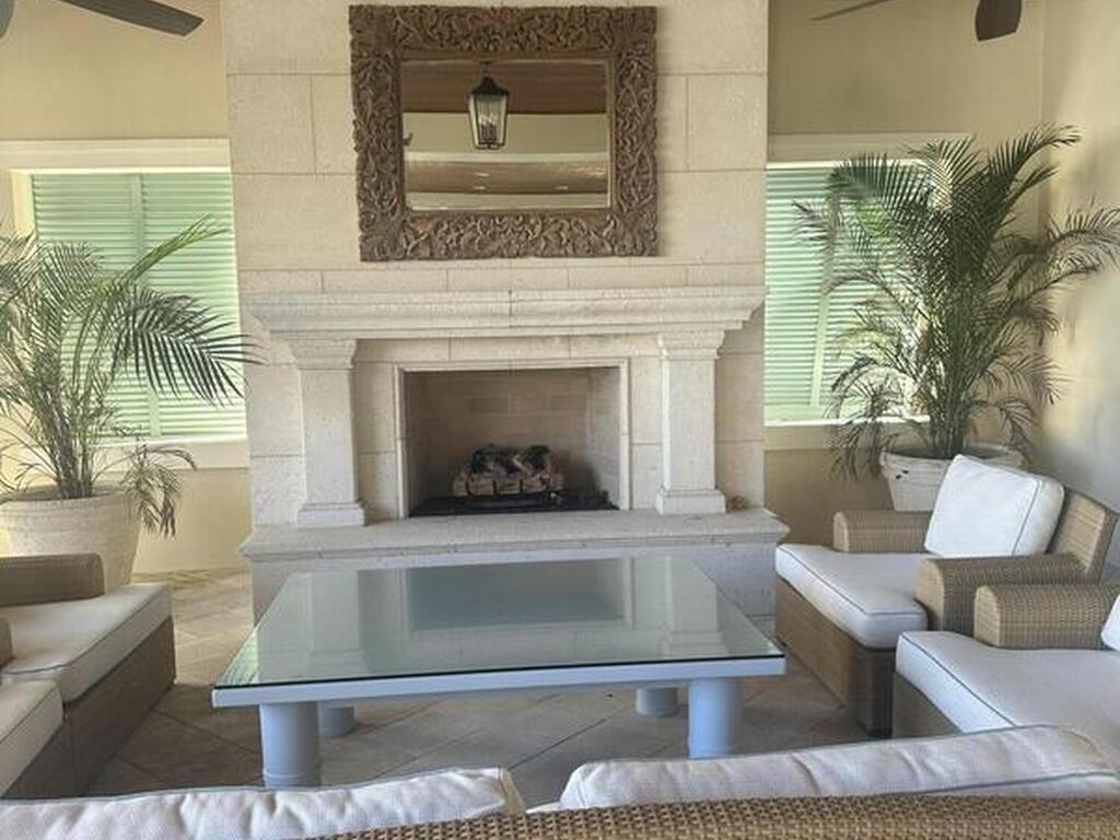 409 S Palm Island Circle, Indian River Shores, FL 32963