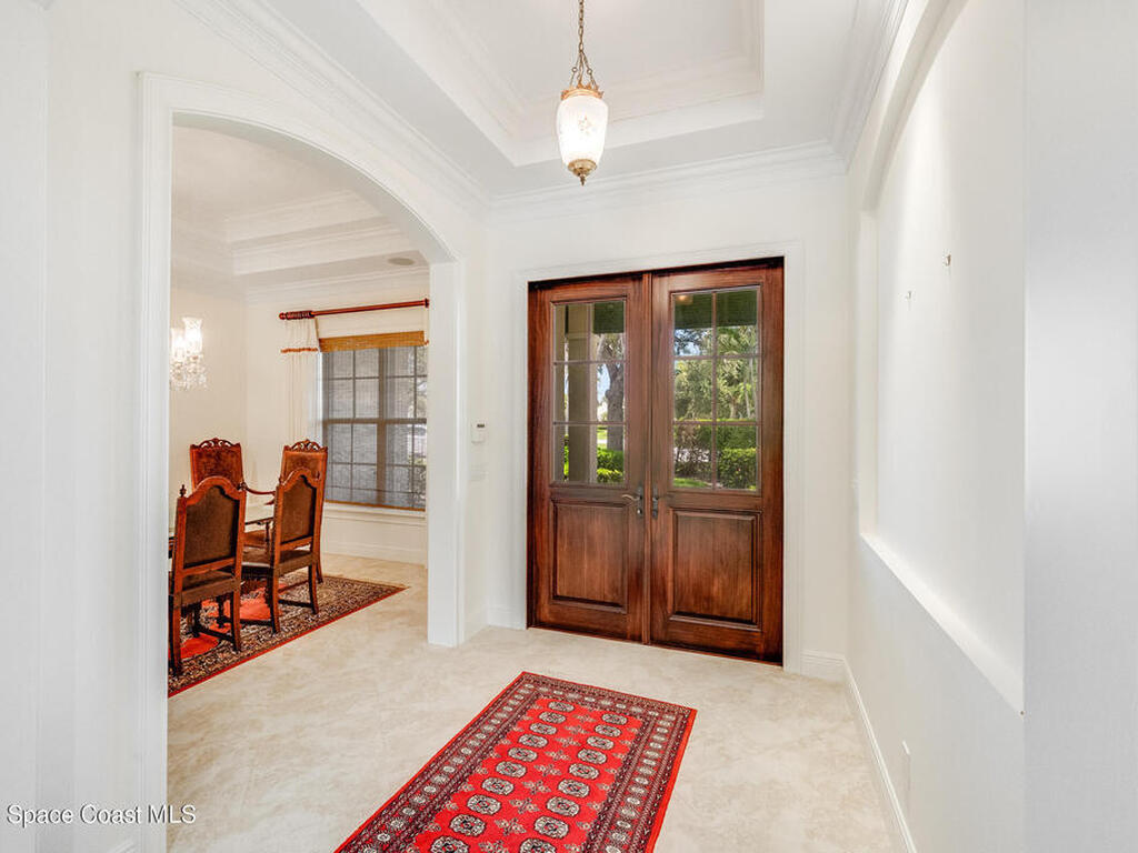 409 S Palm Island Circle, Indian River Shores, FL 32963