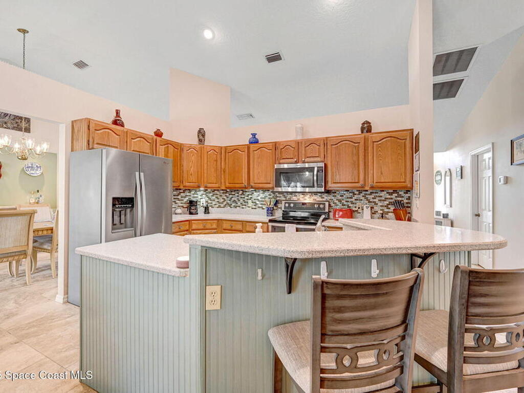 560 Spring Lake Drive, Melbourne, FL 32940