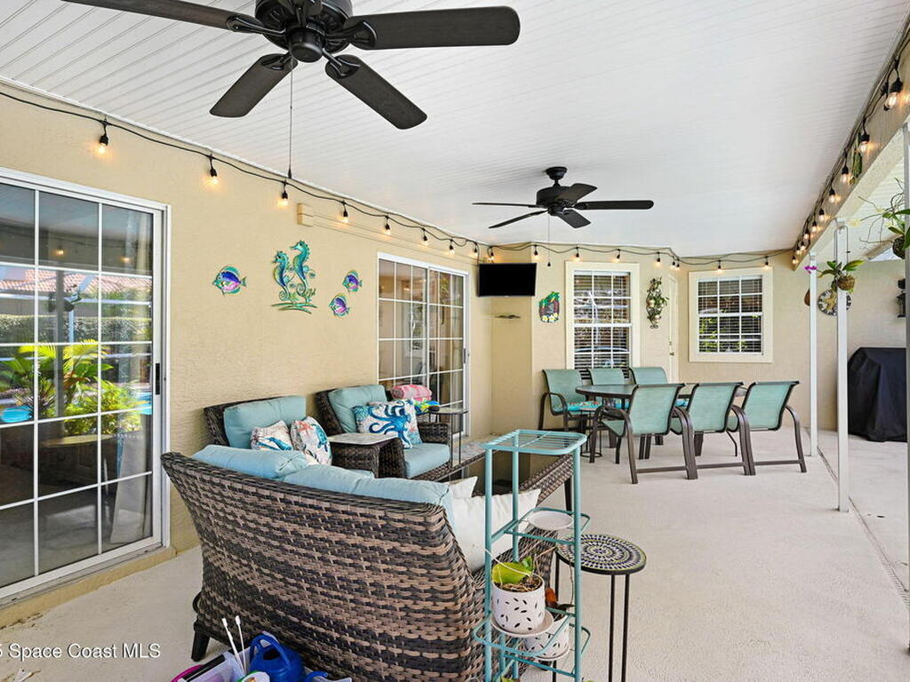 560 Spring Lake Drive, Melbourne, FL 32940