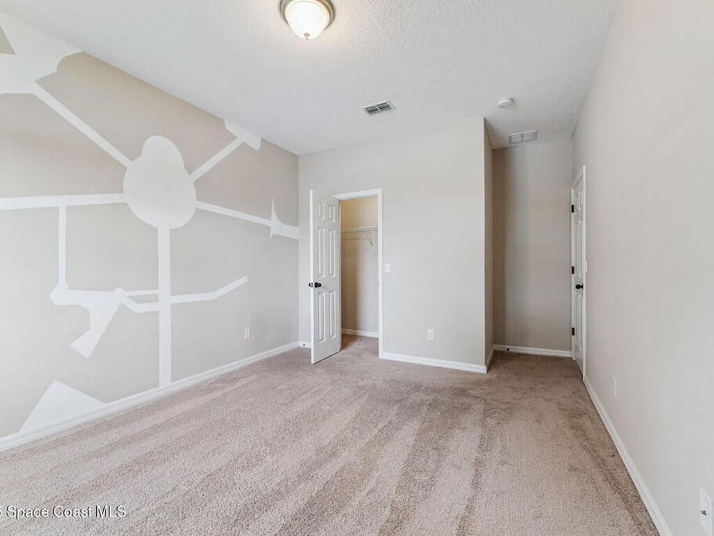 1620 Lake Parkway Drive, St. Cloud, FL 34771