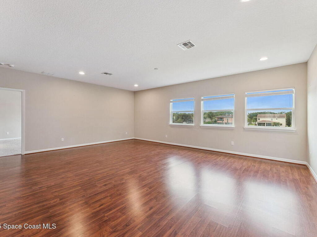 1620 Lake Parkway Drive, St. Cloud, FL 34771