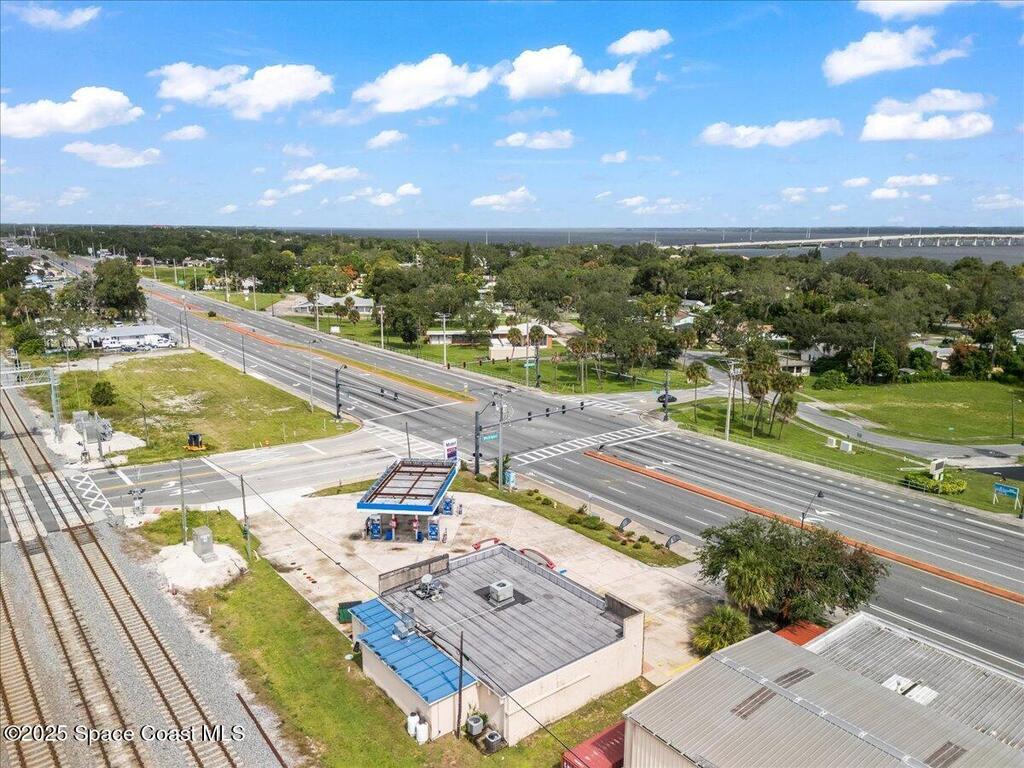 2009 N Cocoa Boulevard, Cocoa, FL 32922