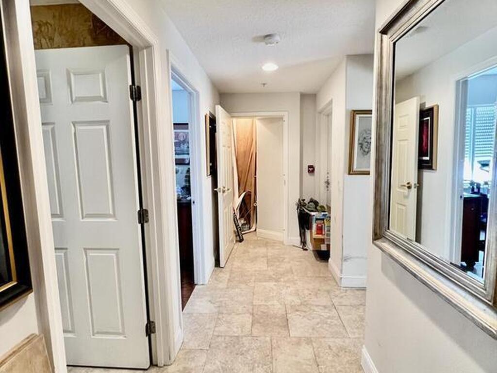 209 N Atlantic Avenue, Cocoa Beach, FL 32931