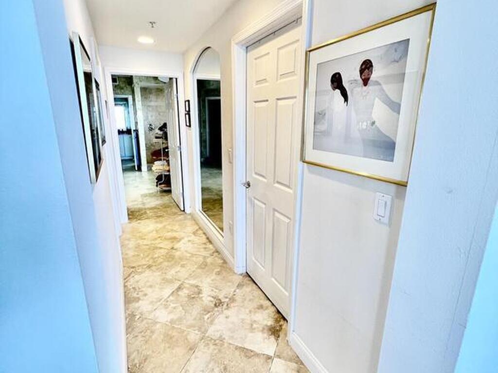 209 N Atlantic Avenue, Cocoa Beach, FL 32931