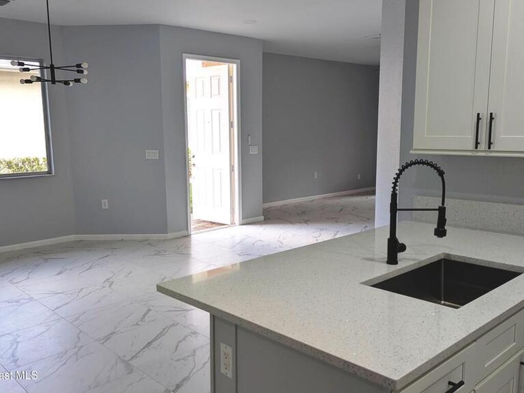 826 Middleton Drive, Vero Beach, FL 32962