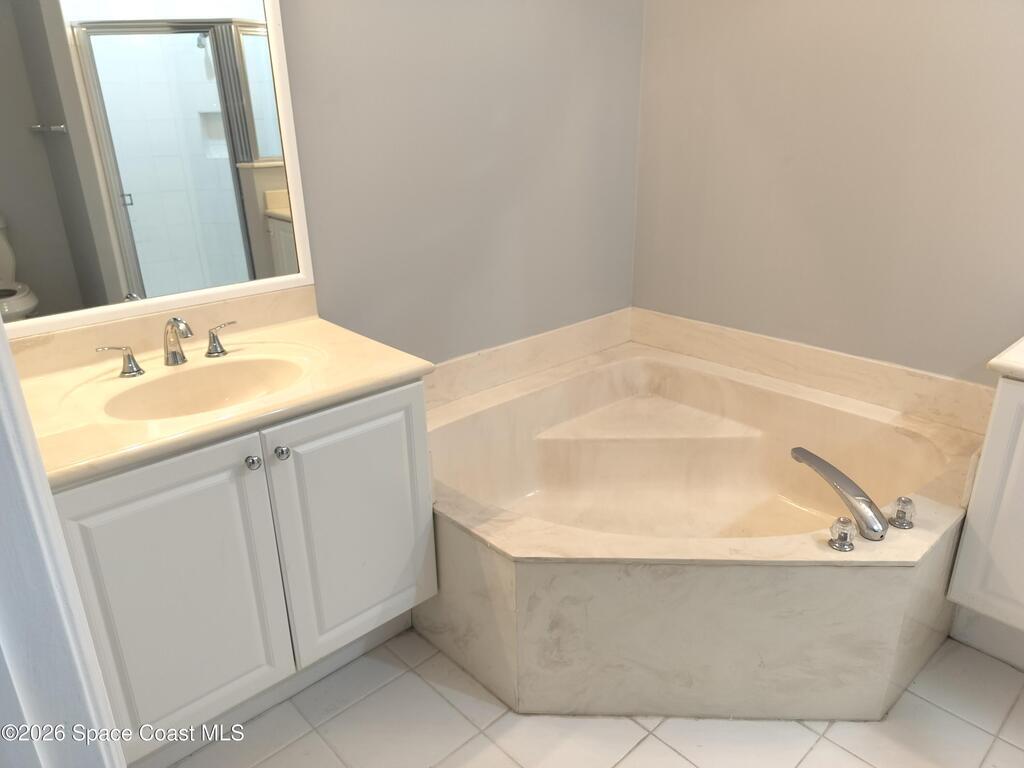 826 Middleton Drive, Vero Beach, FL 32962