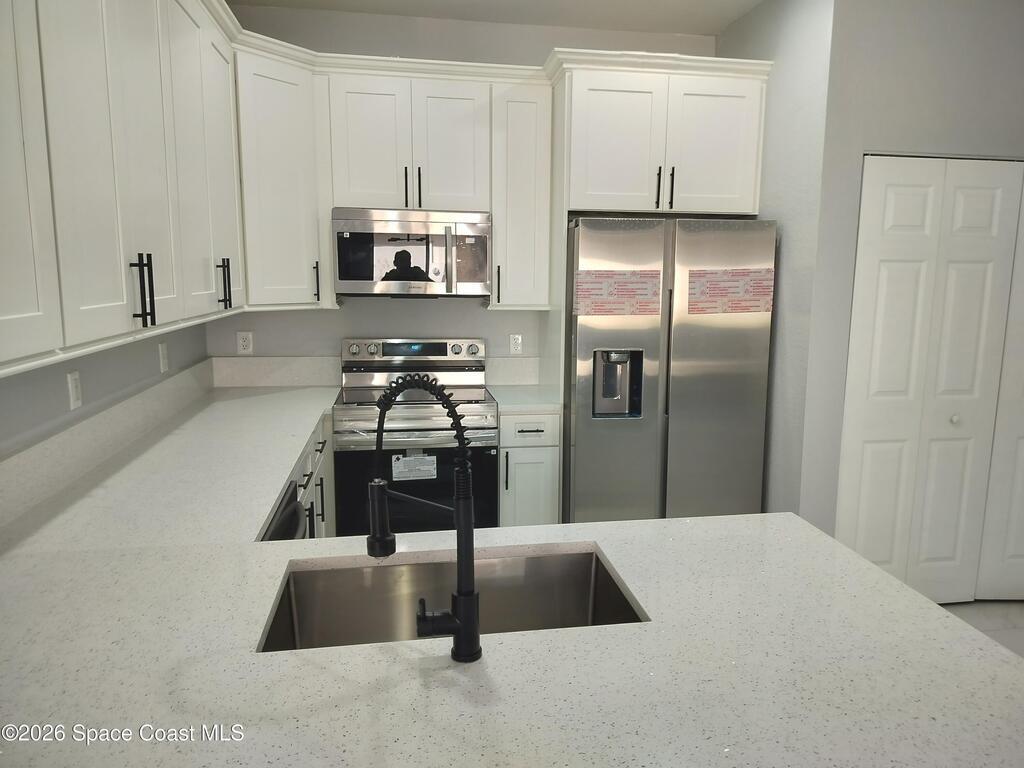 826 Middleton Drive, Vero Beach, FL 32962