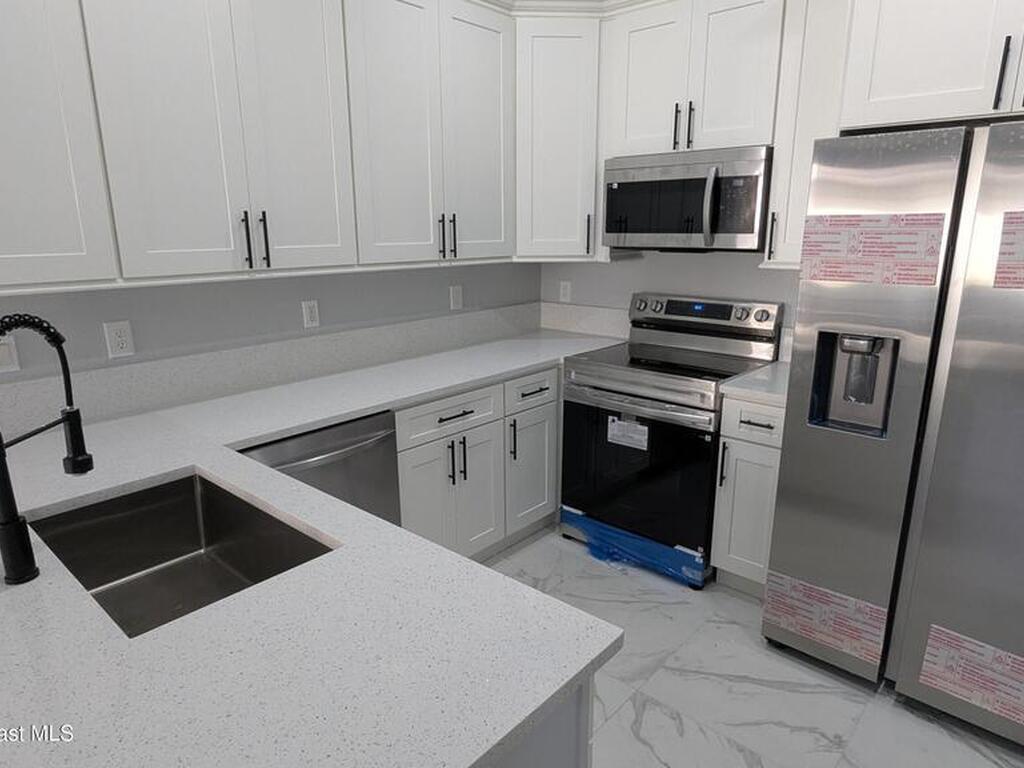 826 Middleton Drive, Vero Beach, FL 32962