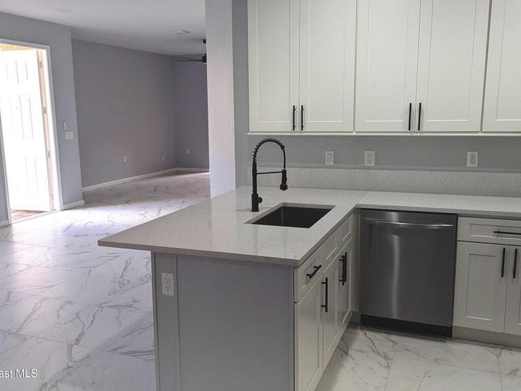 826 Middleton Drive, Vero Beach, FL 32962