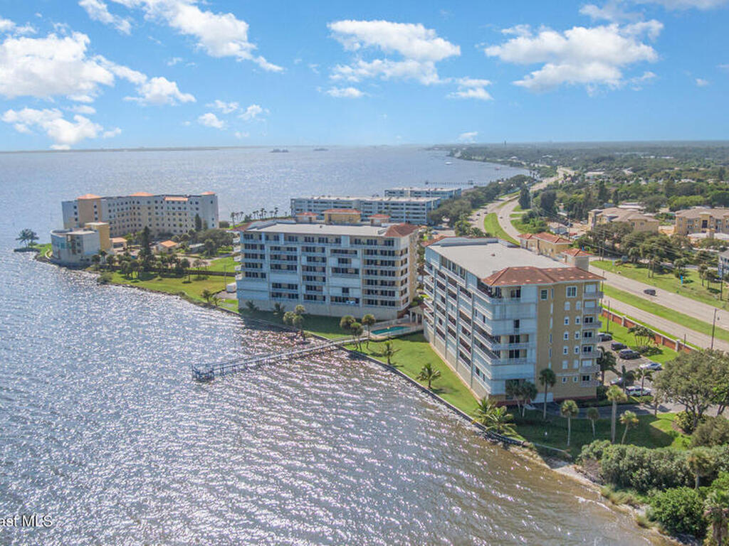 4975 Dixie Highway, Palm Bay, FL 32905