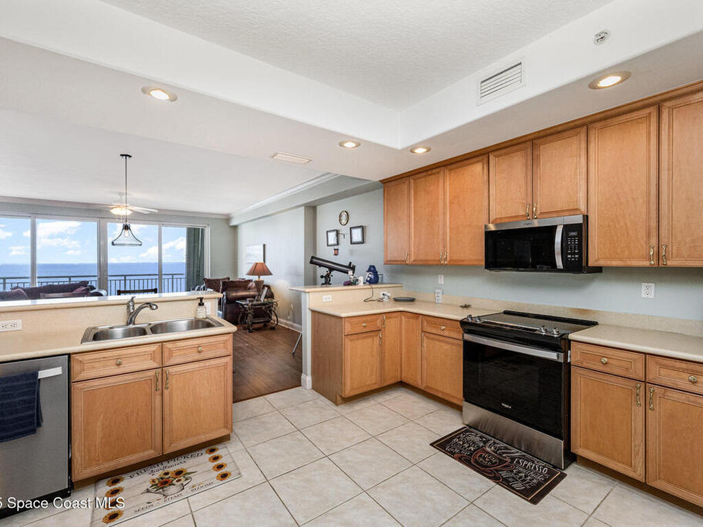 4975 Dixie Highway, Palm Bay, FL 32905