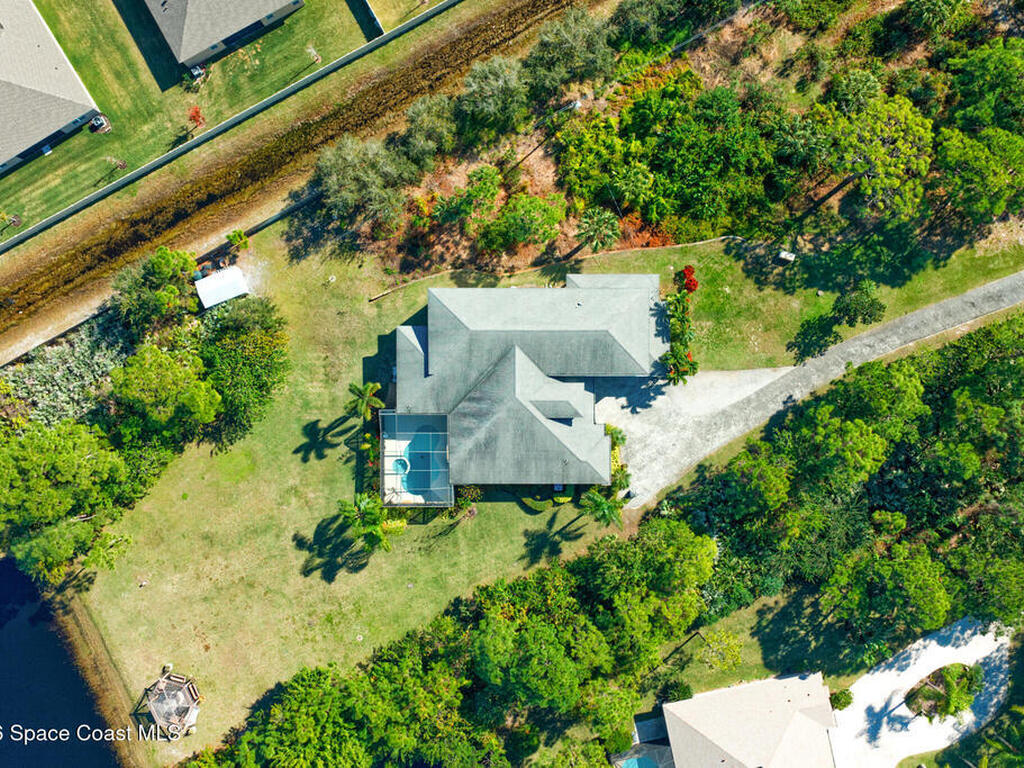 4762 Blossom Ridge Place, Grant, FL 32949