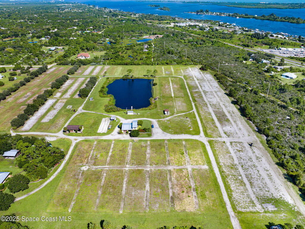 000b Berry Road, Grant-Valkaria, FL 32949