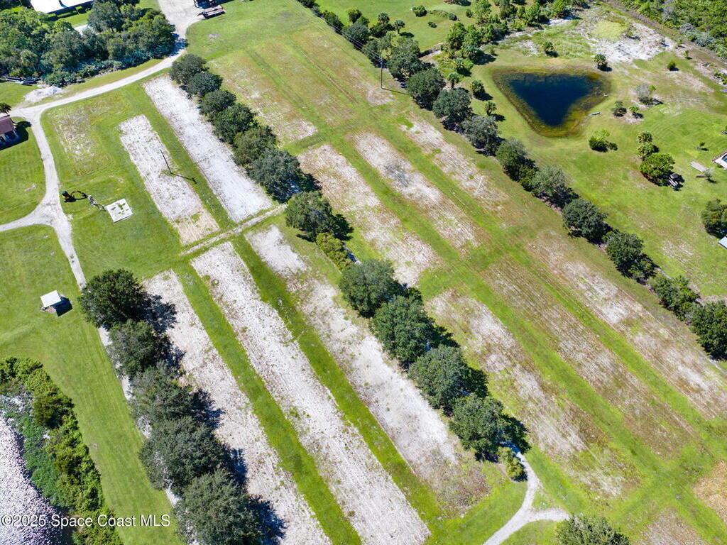 000b Berry Road, Grant-Valkaria, FL 32949