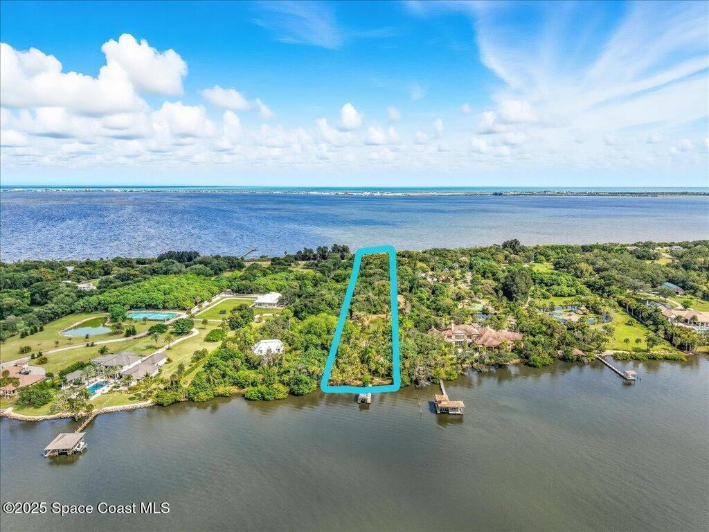 6555 S Tropical Trail, Merritt Island, FL 32952