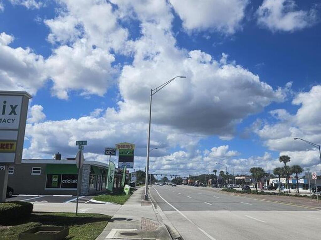 91 E Merritt Island Causeway, Merritt Island, FL 32952