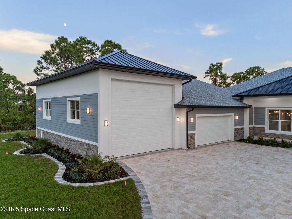 4721 Blossom Ridg Place, Grant-Valkaria, FL 32949